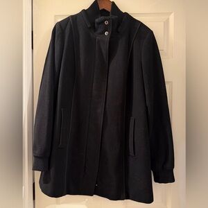 Liz Claiborne Black Coat size L